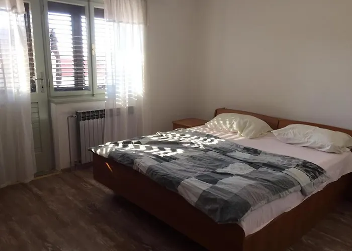 With Parking Space Brodarica, - 16470 * שיבניק